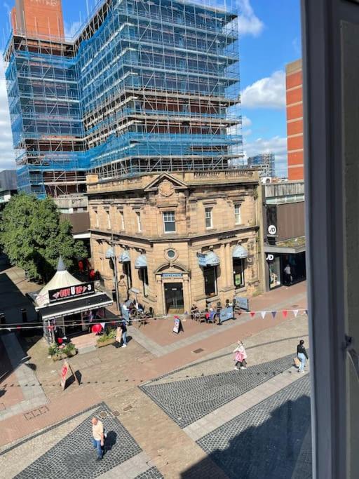 Nero View, Southend City High Street Exterior photo